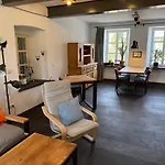 Stiftsherrenhaus شقة Münstermaifeld