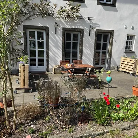 شقة Stiftsherrenhaus Münstermaifeld