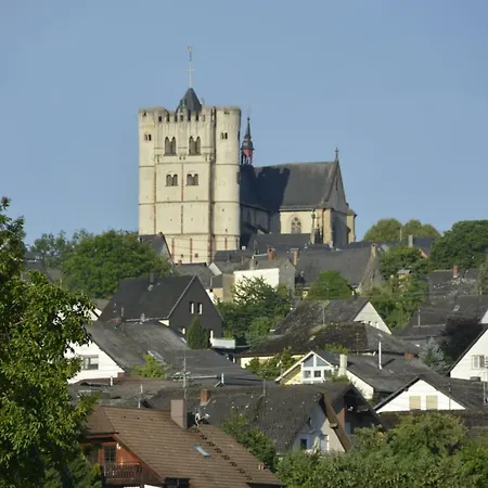 Apartment Stiftsherrenhaus Münstermaifeld