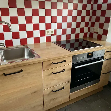 Stiftsherrenhaus * Münstermaifeld