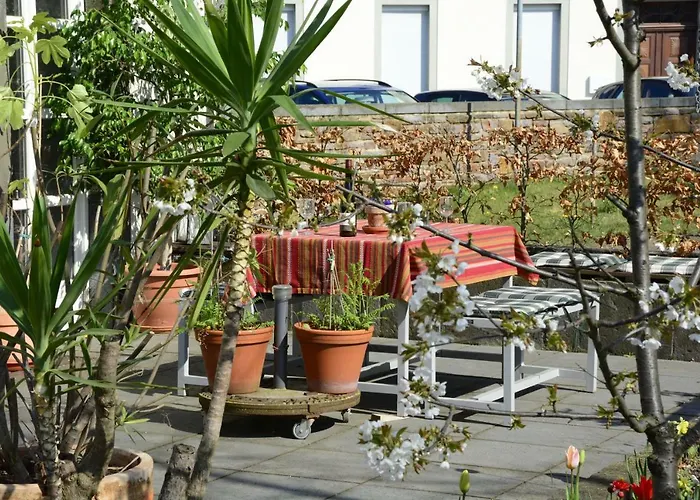 Stiftsherrenhaus Apartamento *